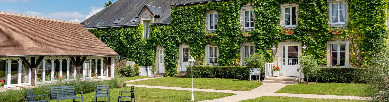 OLEVENE Image - Façade entrée-